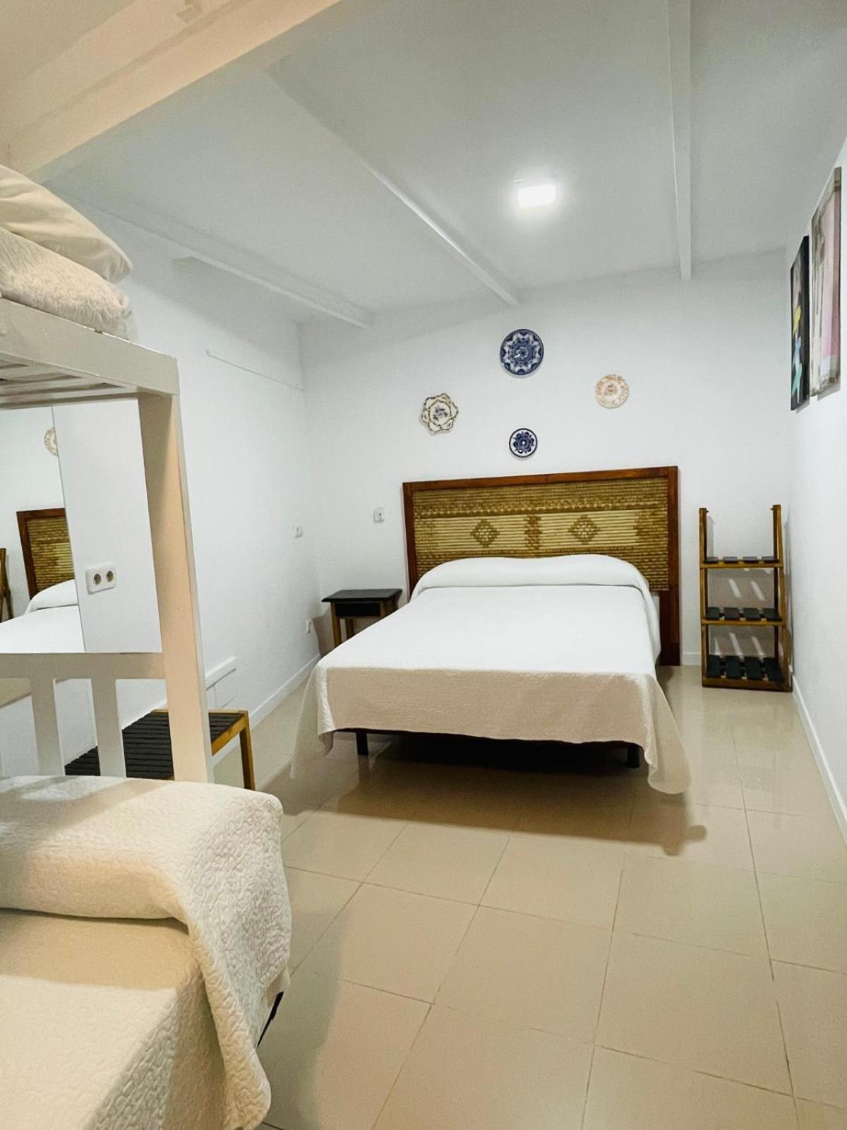 Hostal Joy *