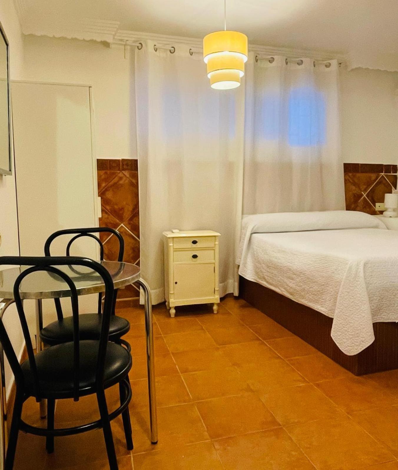 Hostal Joy