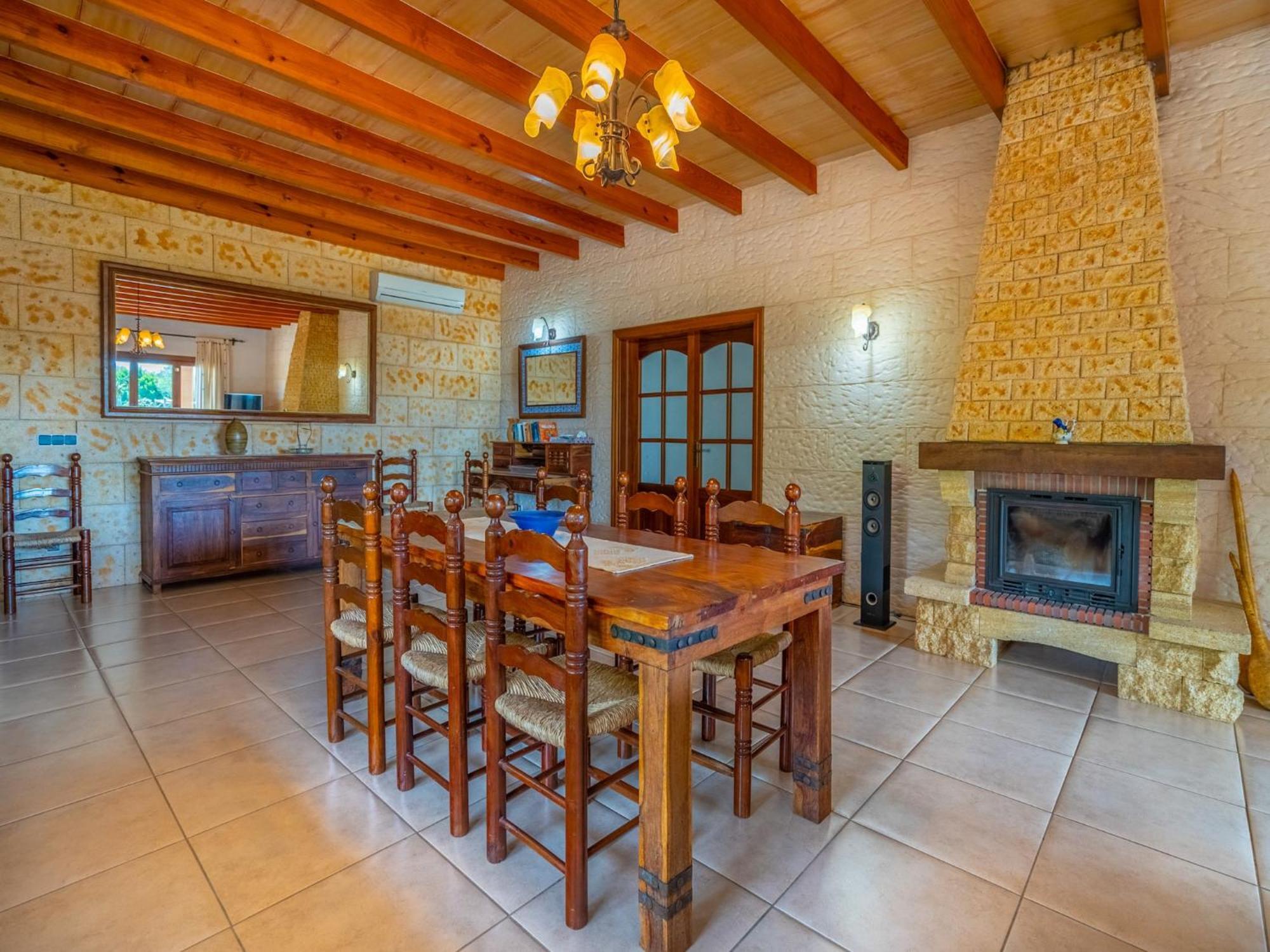 Villa Near Platja De Muro *