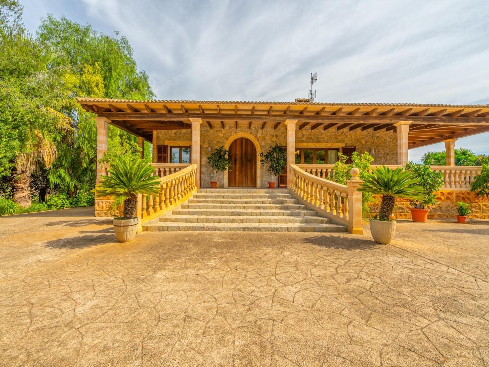 Villa Near Platja De Muro *