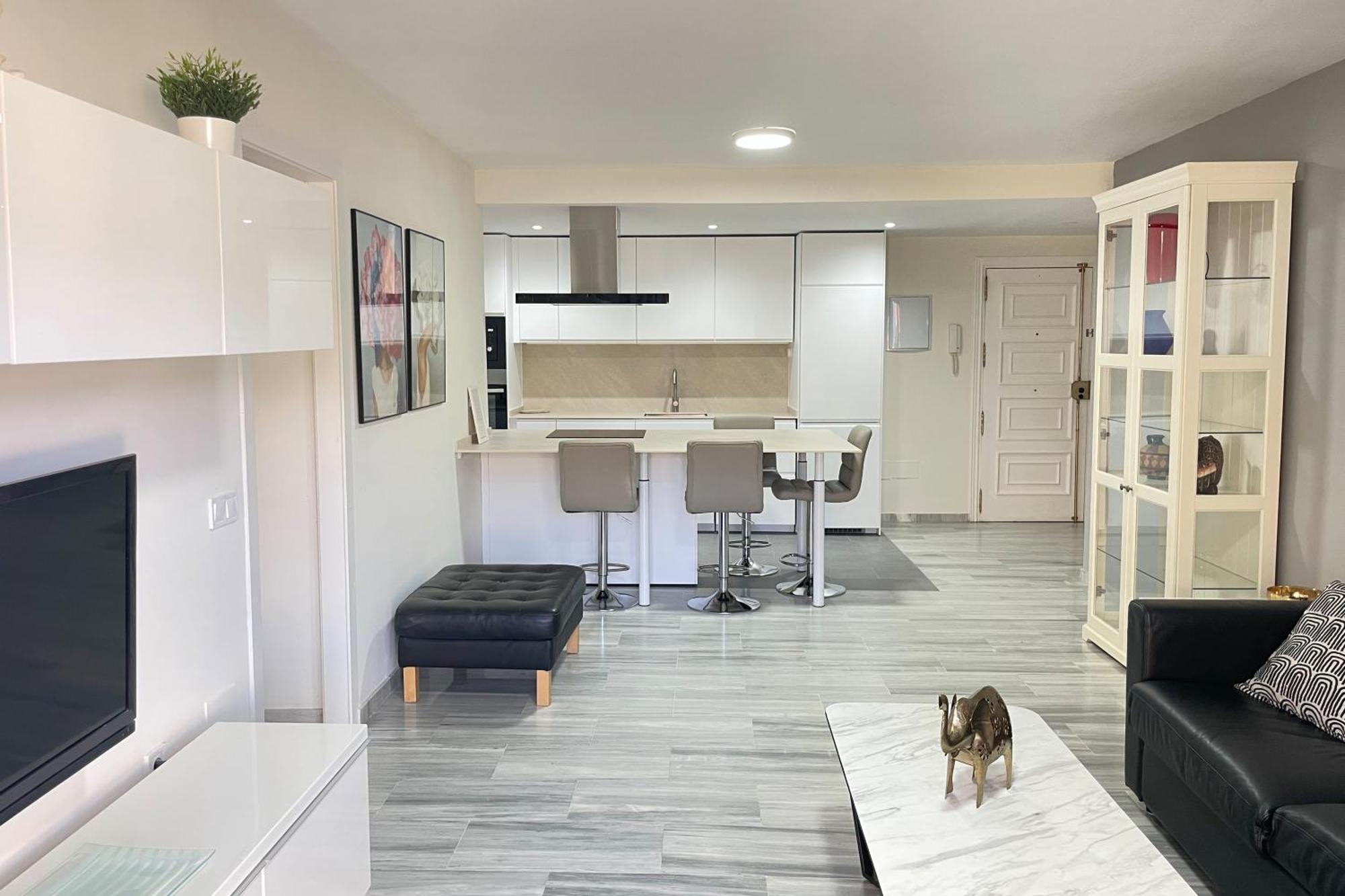 2 Bedroom 2 Bathroom In The Heart Of With Big Terrace And Free Parking Space Close To Fuengirola