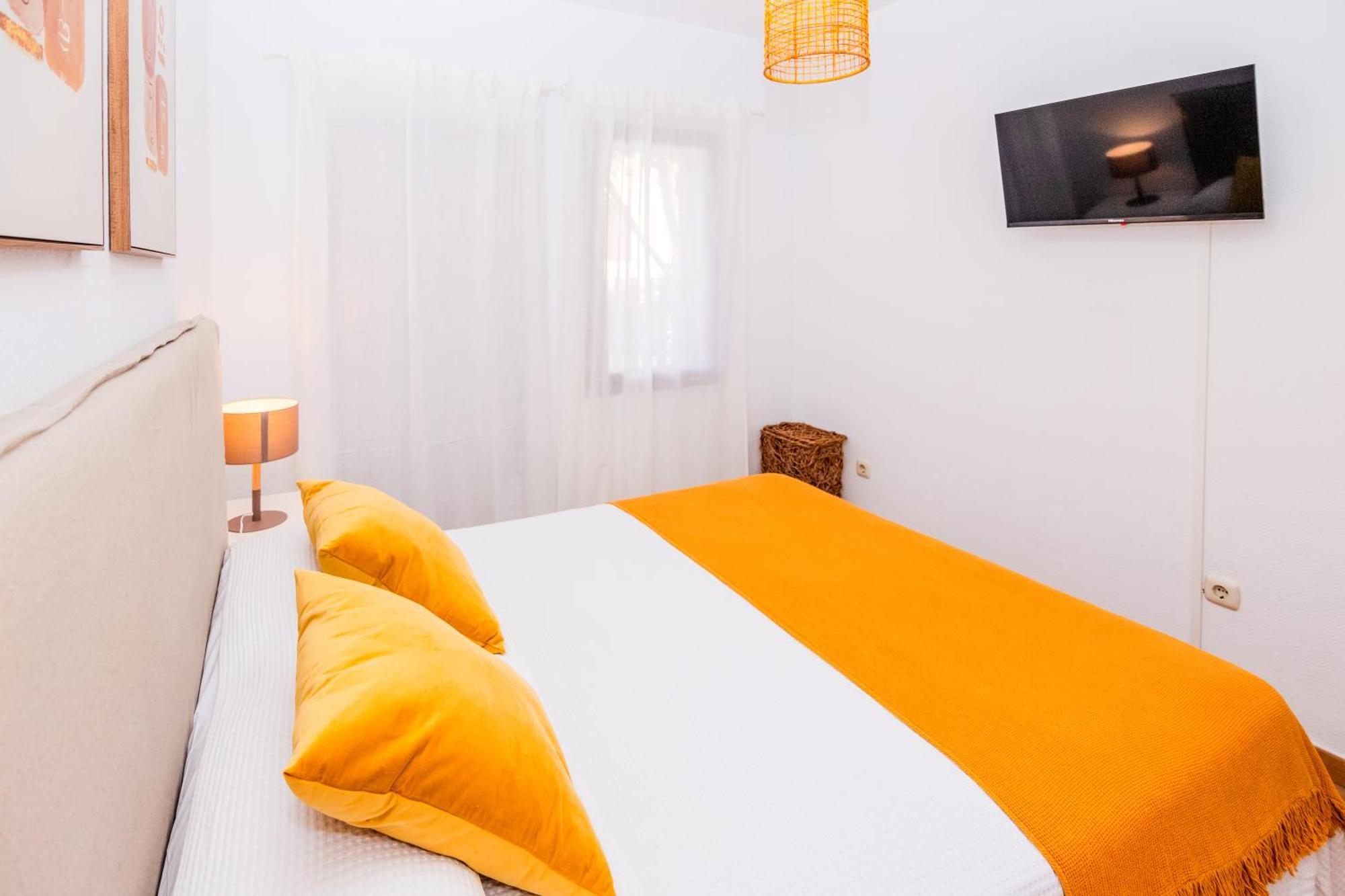 Villa Holidayvilla Tropical - Bbq , Pool , Garden By Holidays
