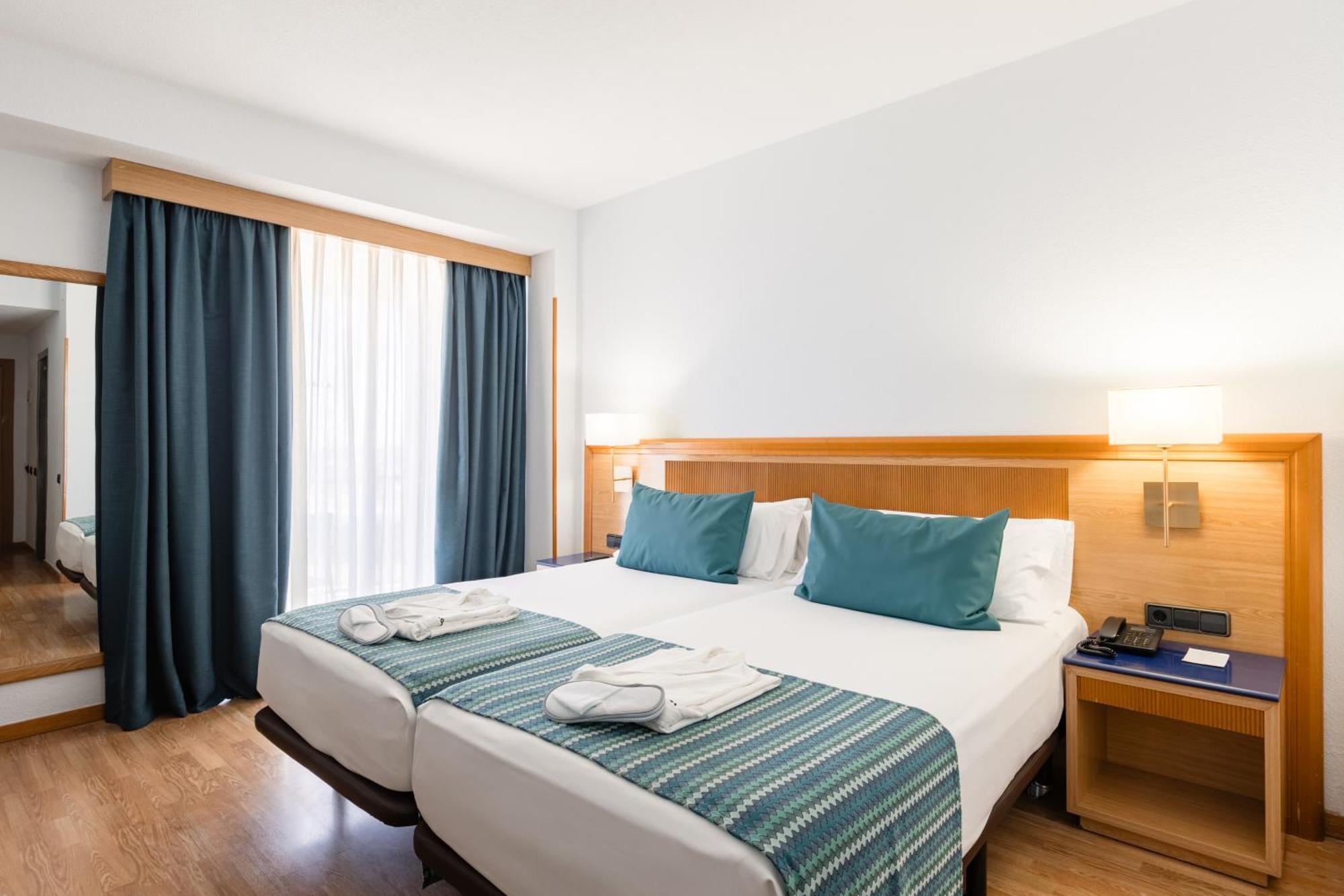 Catalonia Vegas Hotel 4*