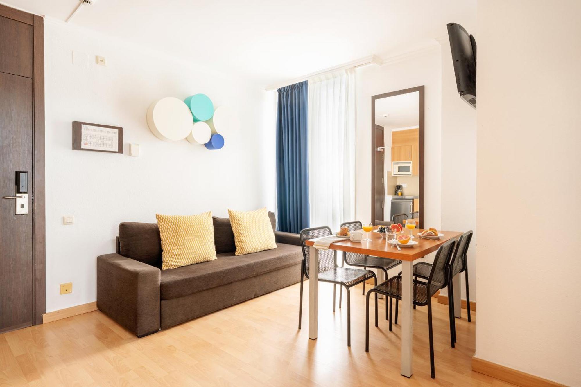 Aparthotel Ona