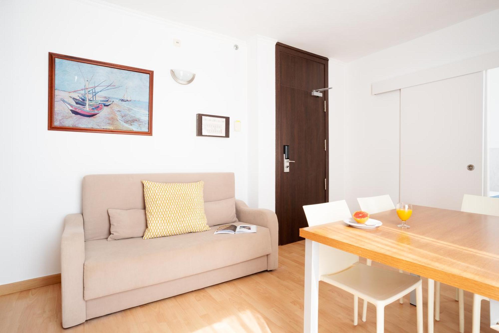 Aparthotel Ona 4*