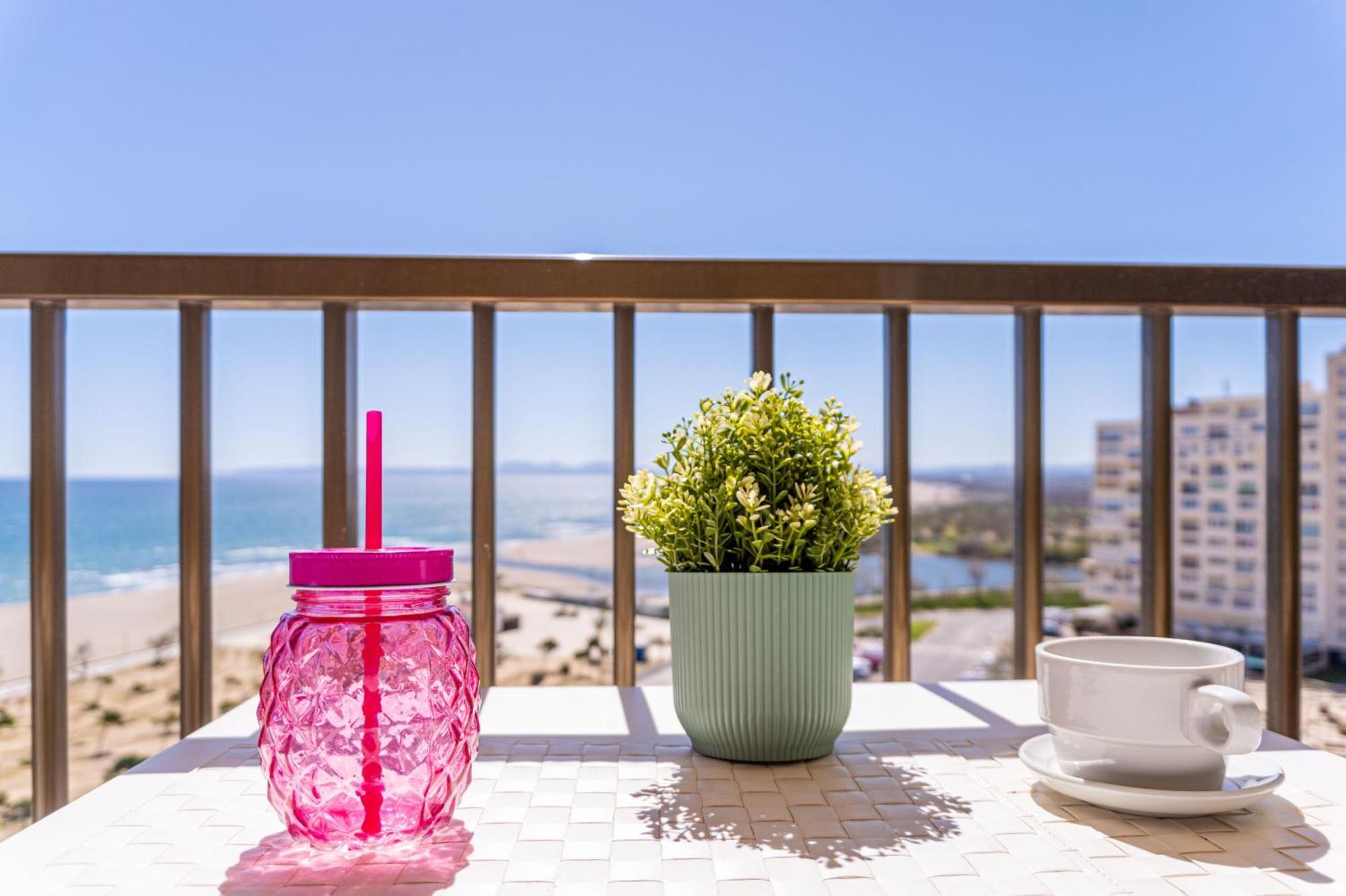 Basic Comfort Canigo 0030 * Empuriabrava