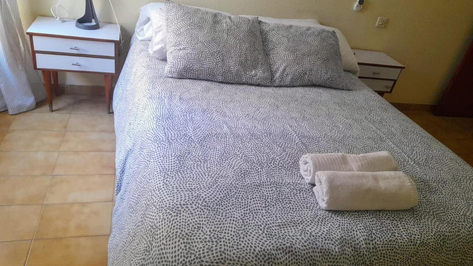 Apartamento Montserrat Almería