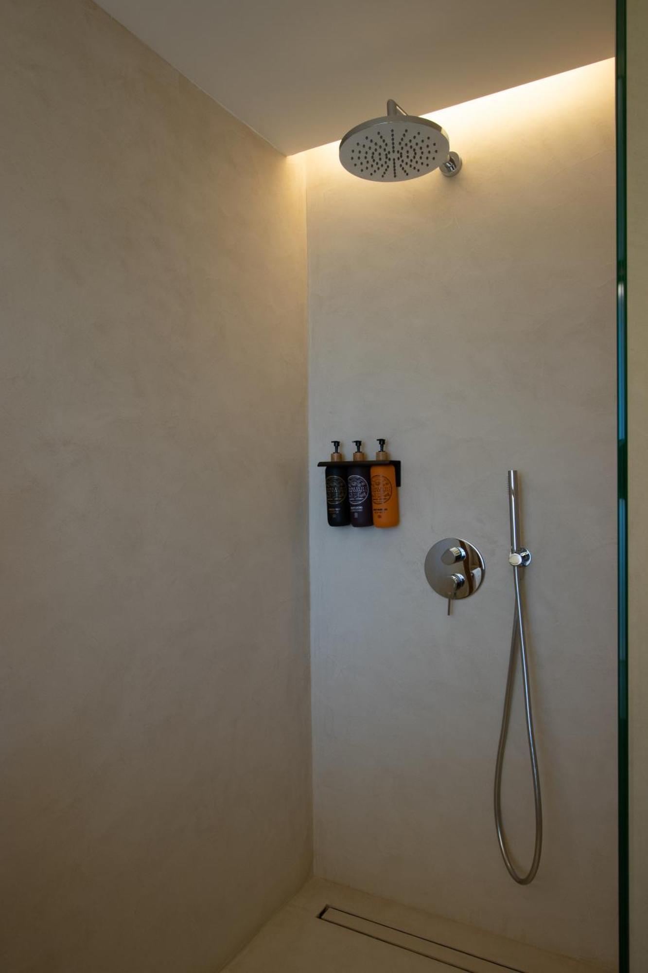 Serawa Hotel 4*