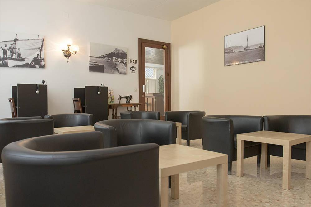 Bell Aire Hotel