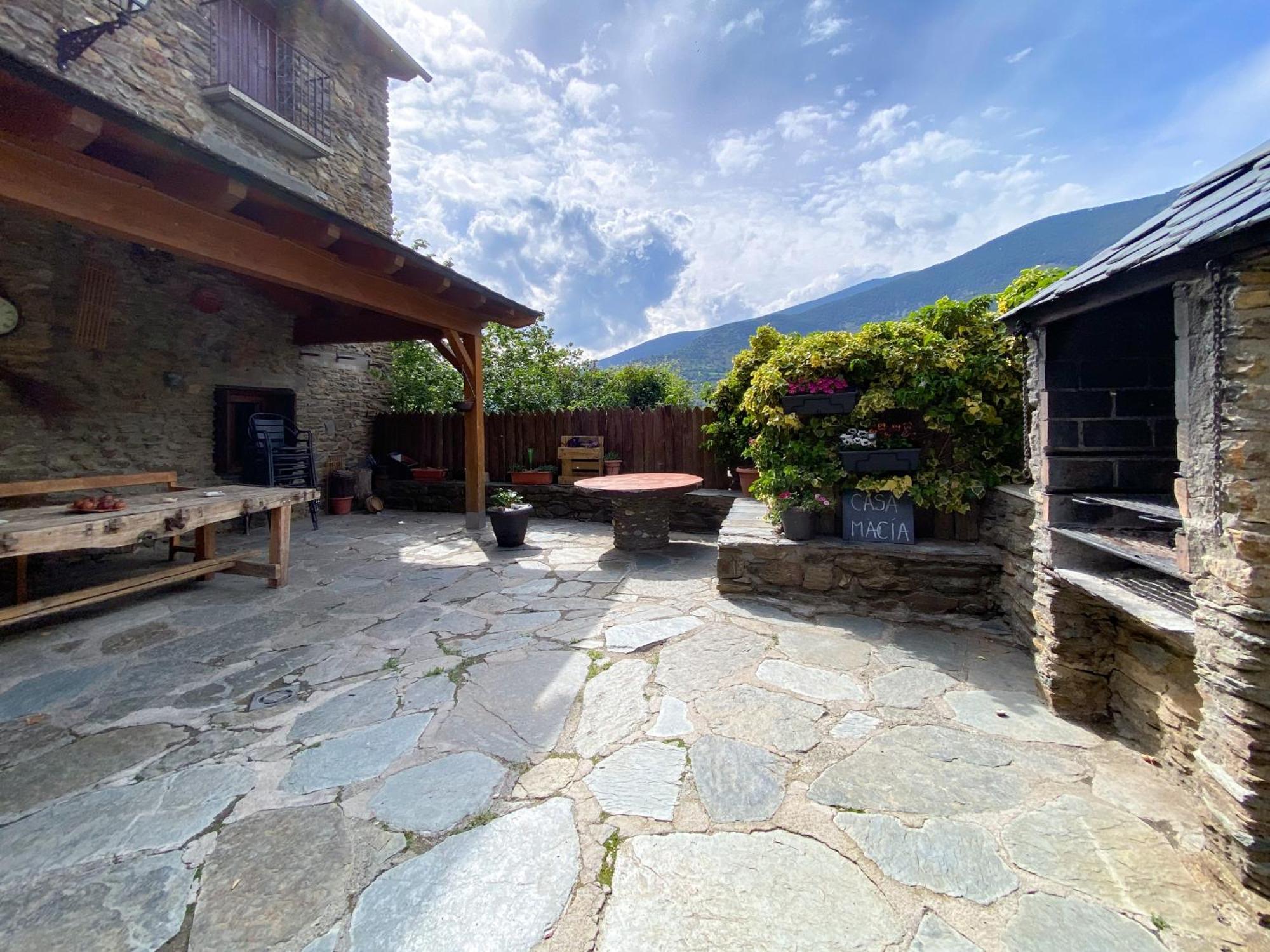 Country house Casa Rural Macia - Apartamentos Roni