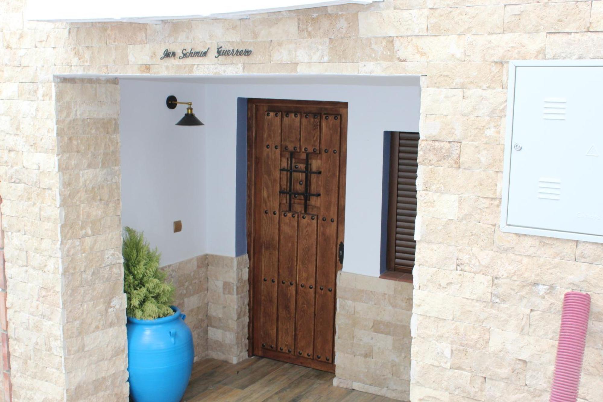La Del Cani Guest house 2*