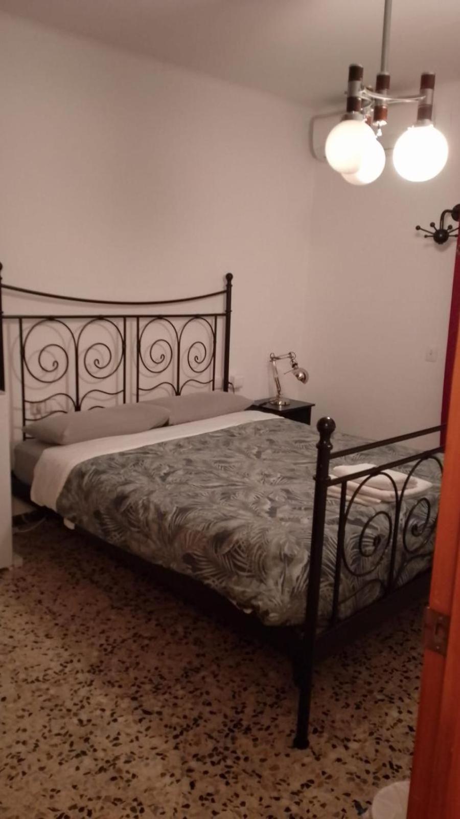 Habitación en casa particular Yanet La Granada