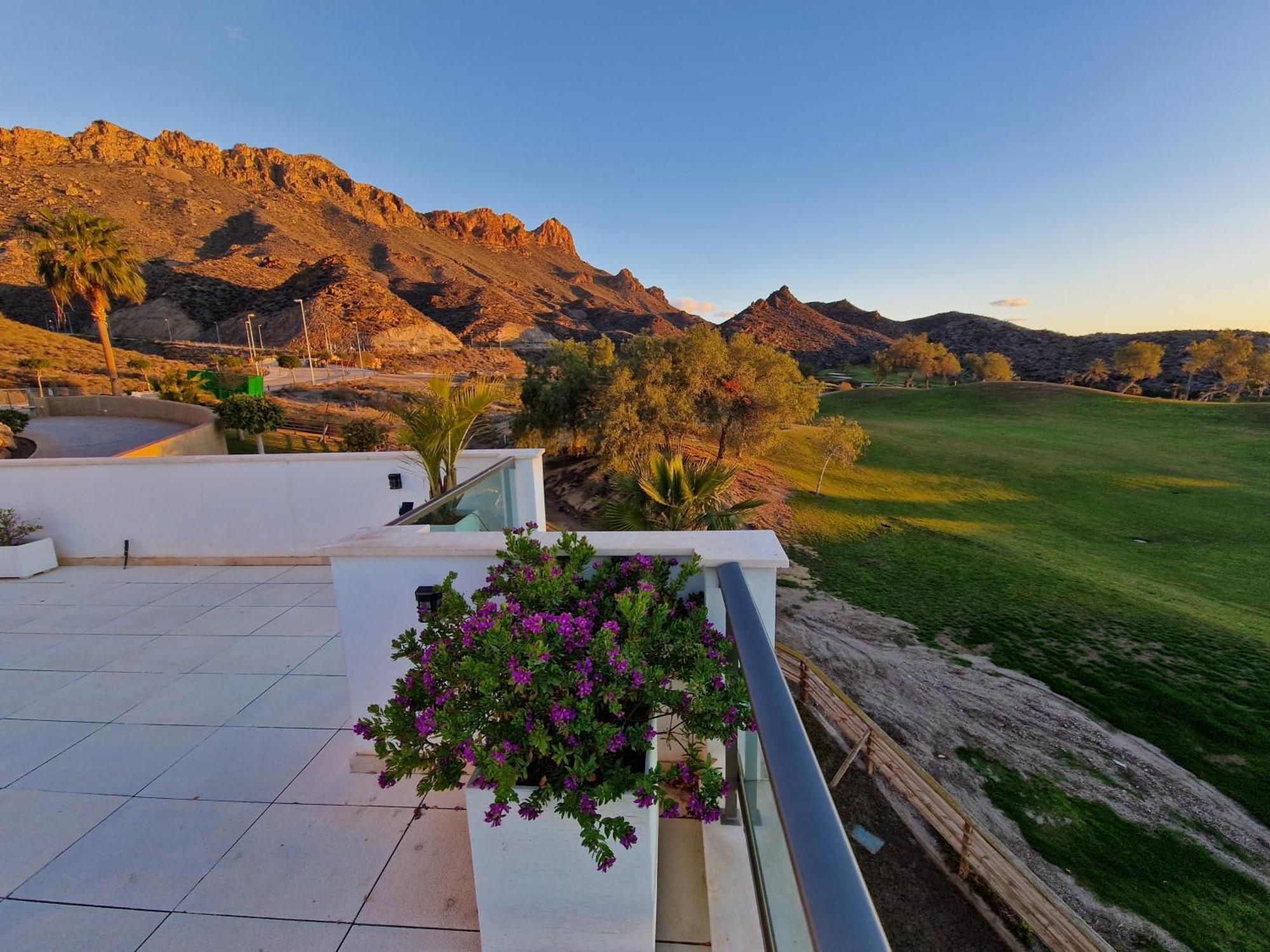 Penthouse Aguilon Golf *