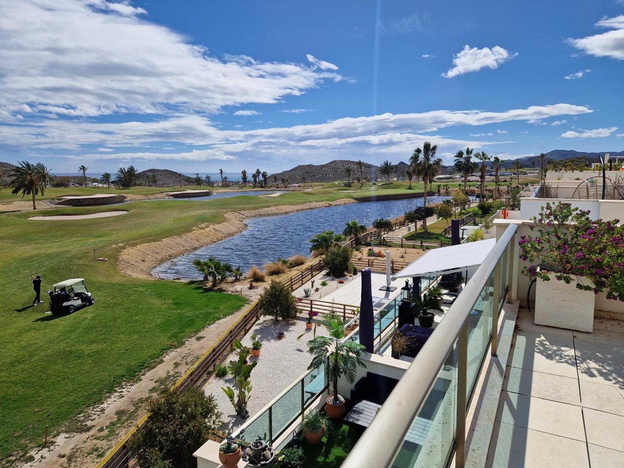 Penthouse Aguilon Golf *