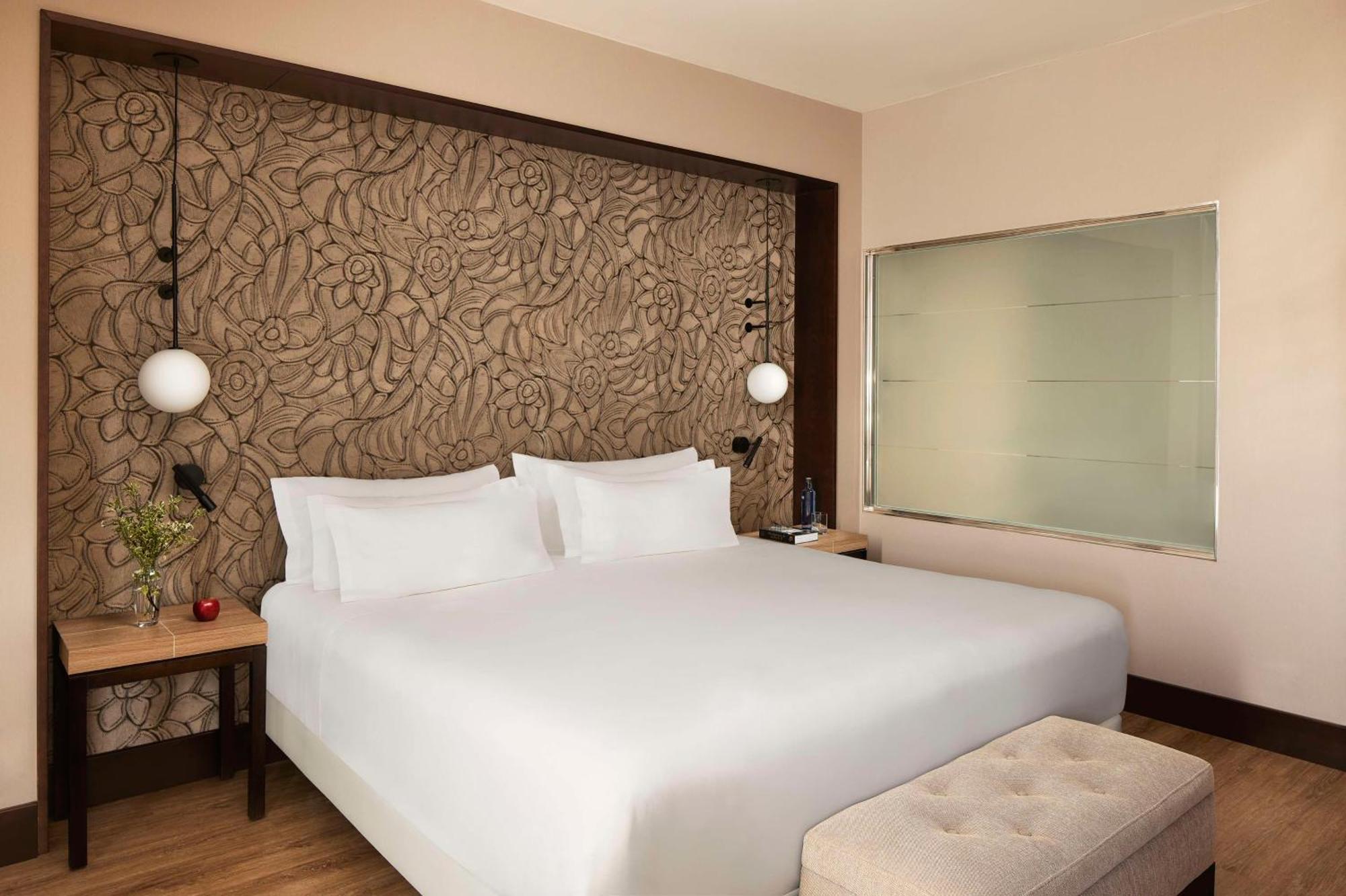 Nh Collection Hotel