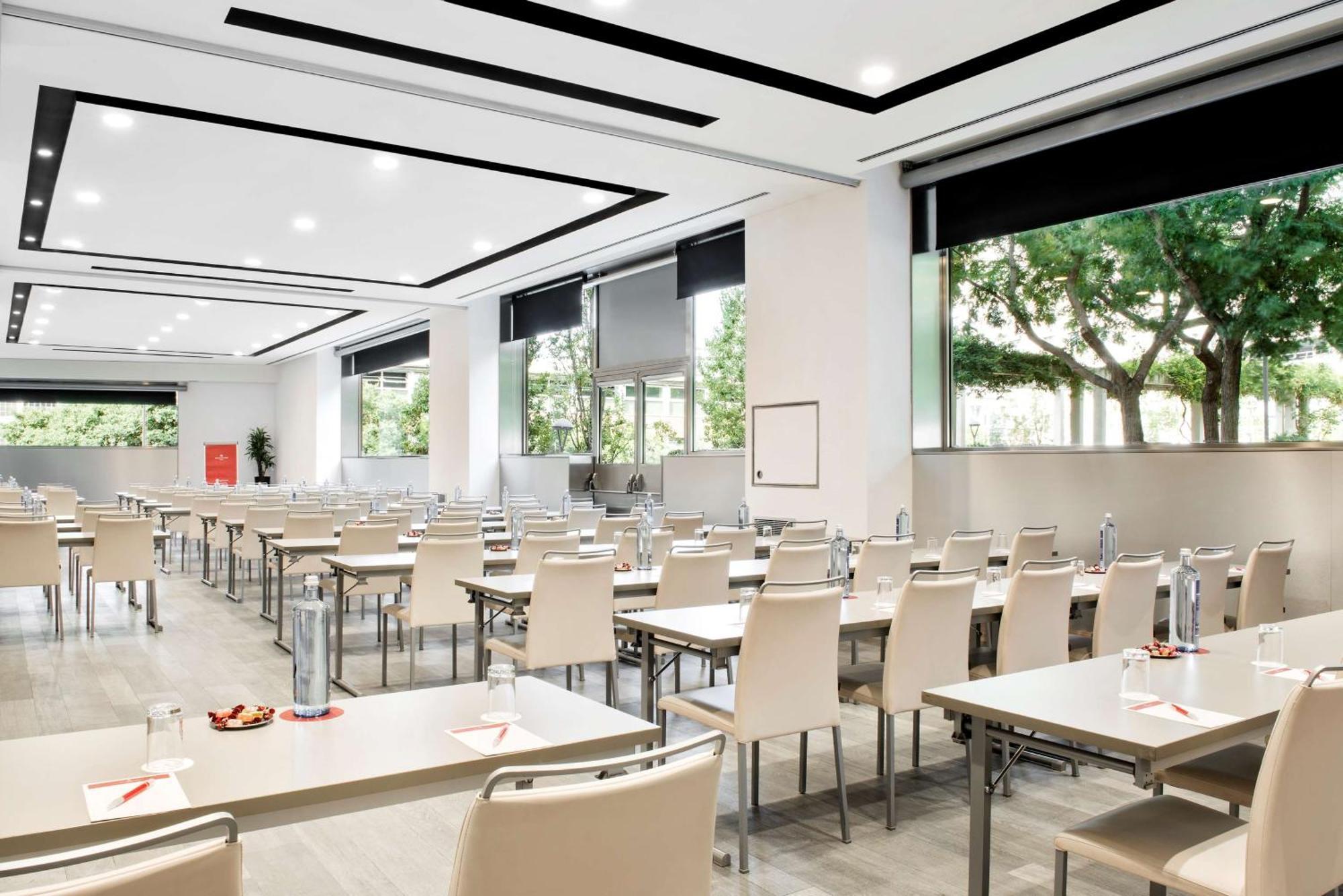 Hotel Nh Collection Constanza 4*