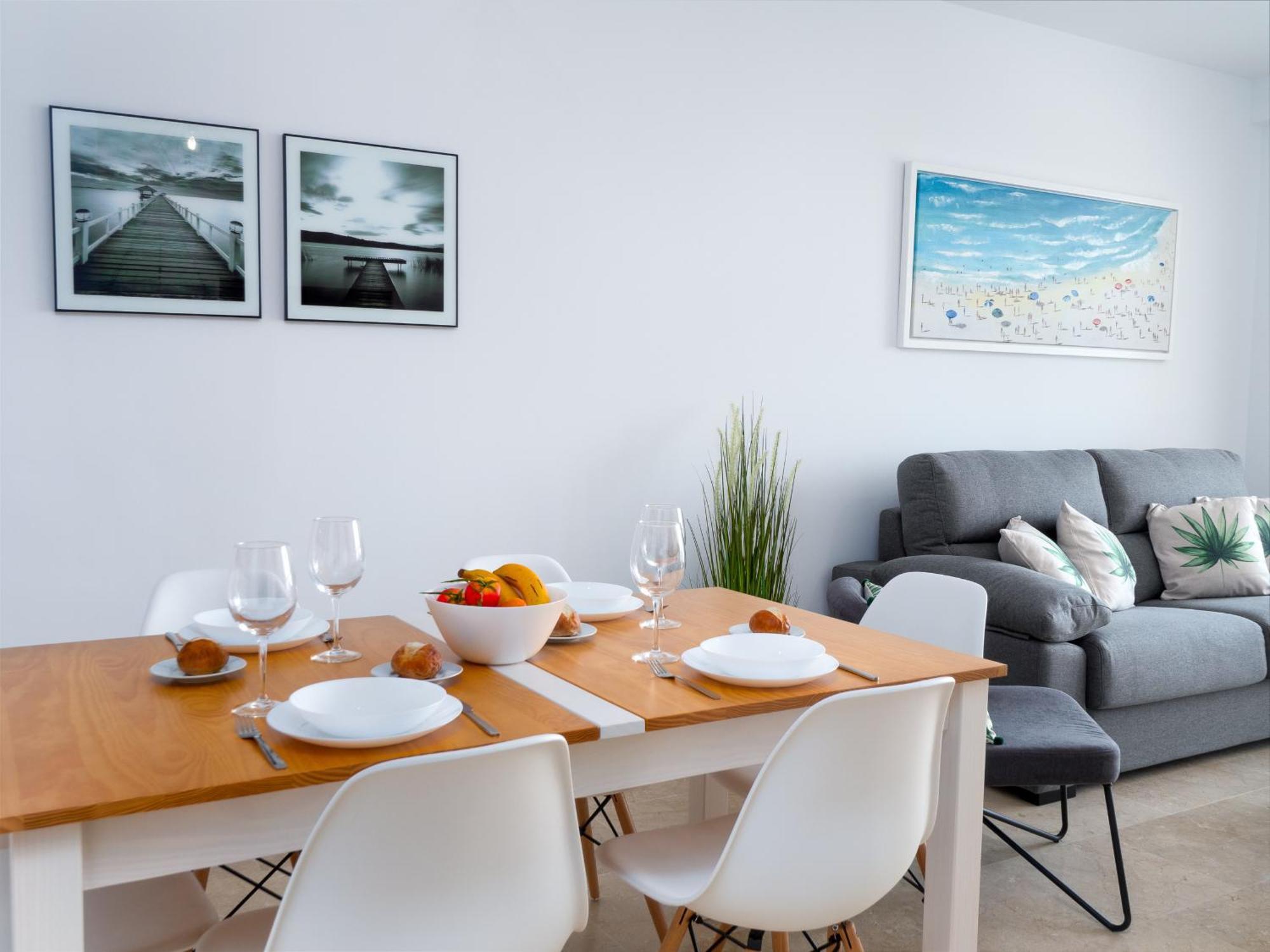 2290-apt With Terrace Sea View And Pools