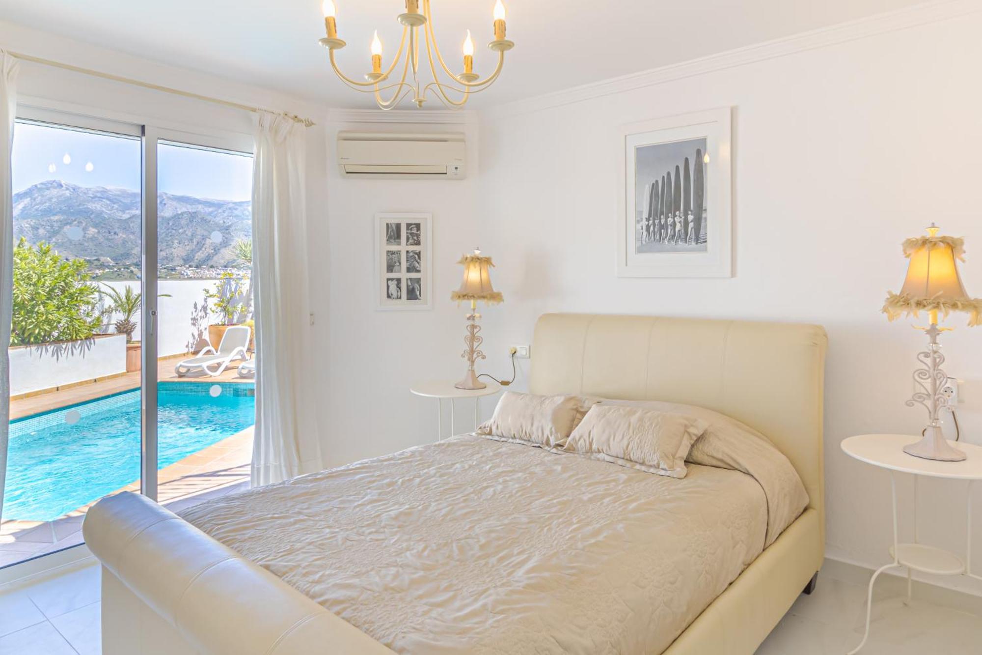 Vistas Al Mar Villa Nerja
