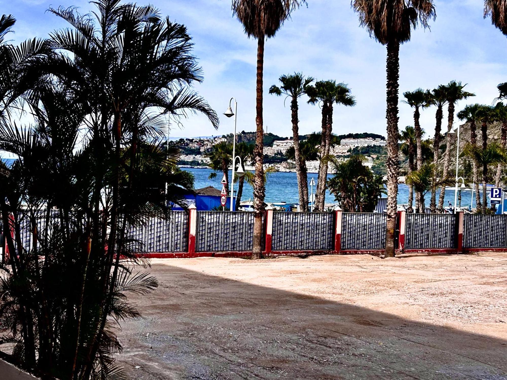 Apartamento 2 Dormitorios En Primera Linea De Playa San Cristobal Apartamento *