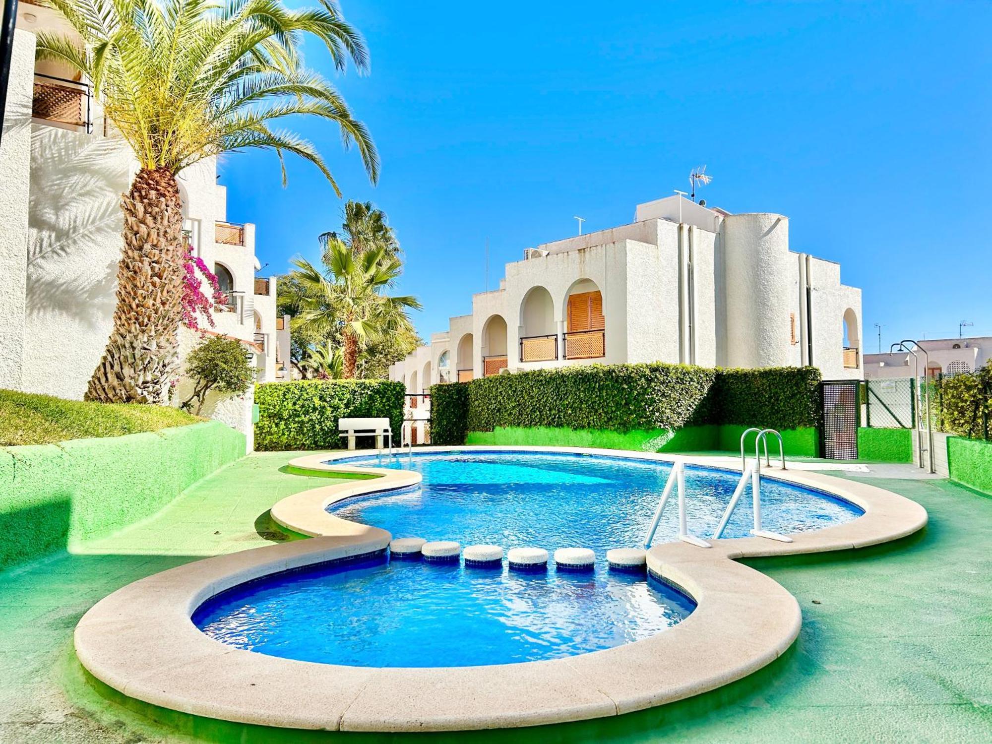 En Puerto De Con Piscina Apartment