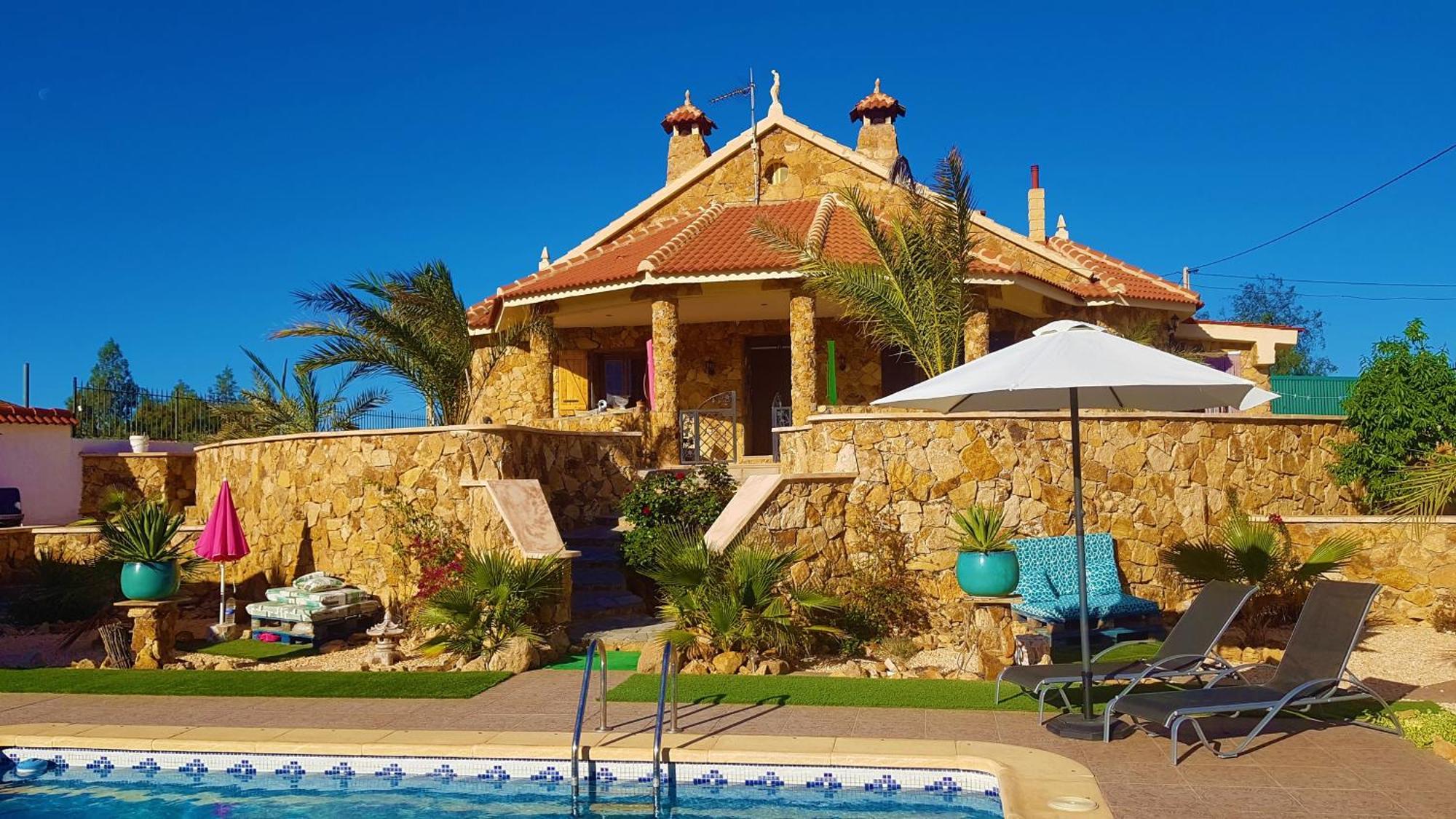 Charming La Mar Villa *