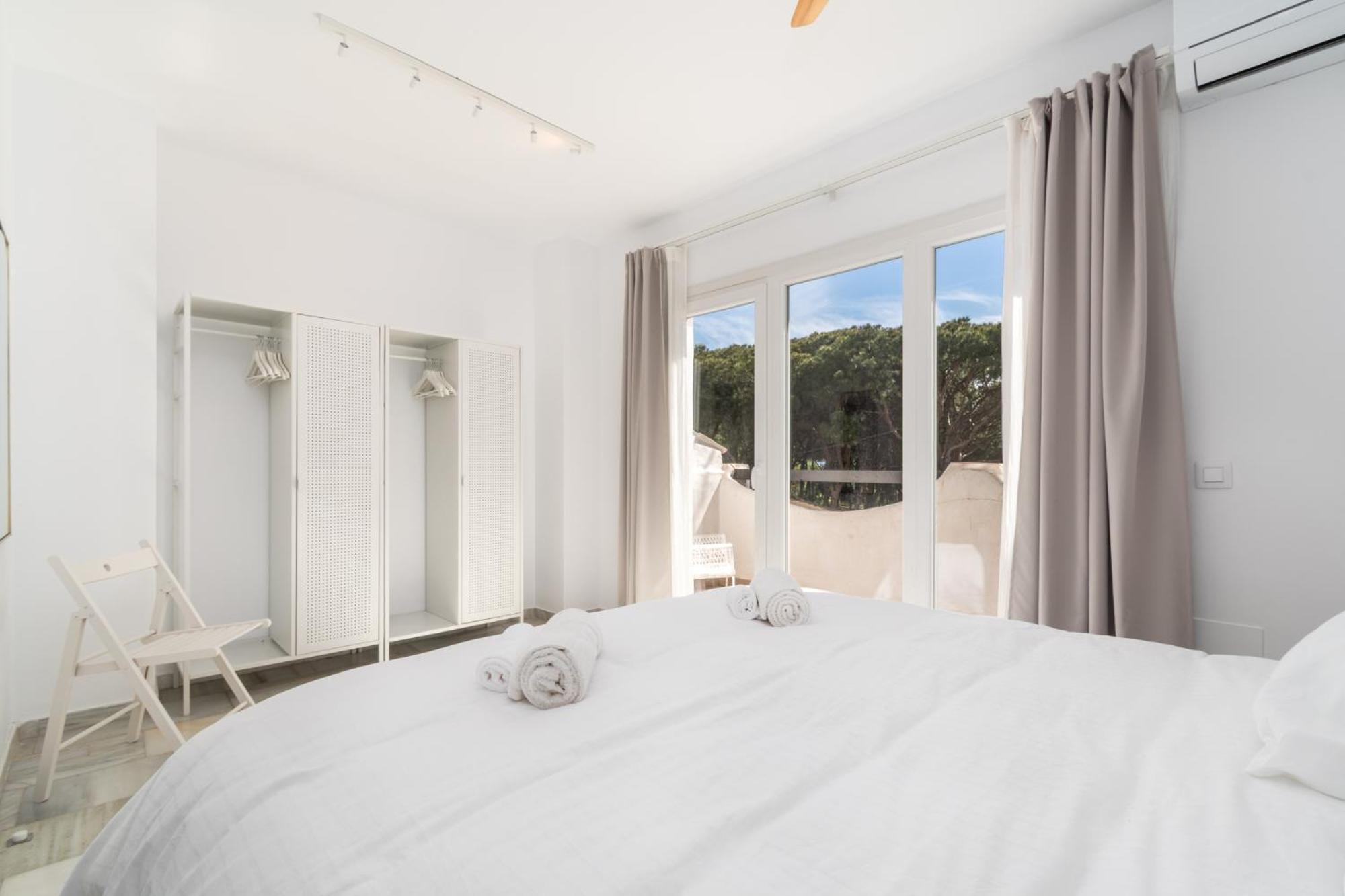 Blanco High-end Mediterranean Design By The Sea ~ Сasa de vacaciones