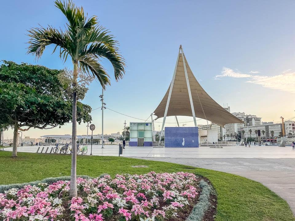 Lujan Playa Canteras