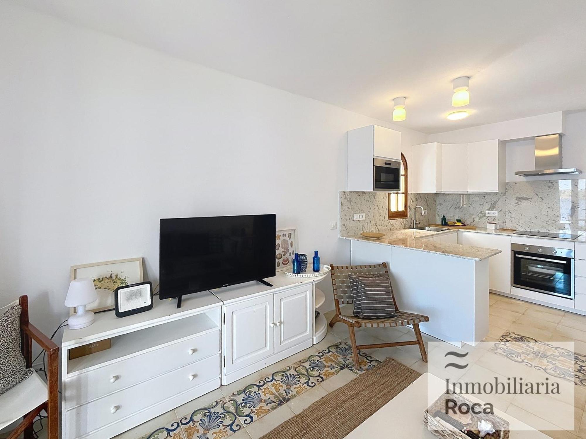P82. Marinero Con Wifi Y Aire Acondicionado * Fornells (Menorca)