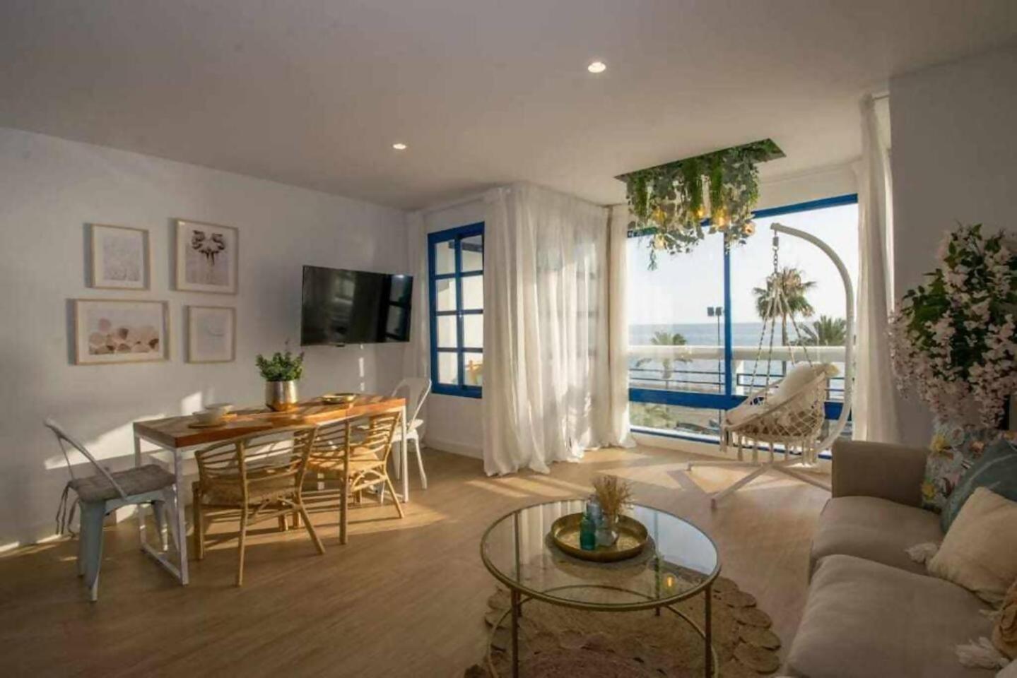 Apartment Duplex A La Orilla Del Mediterraneo Torrox