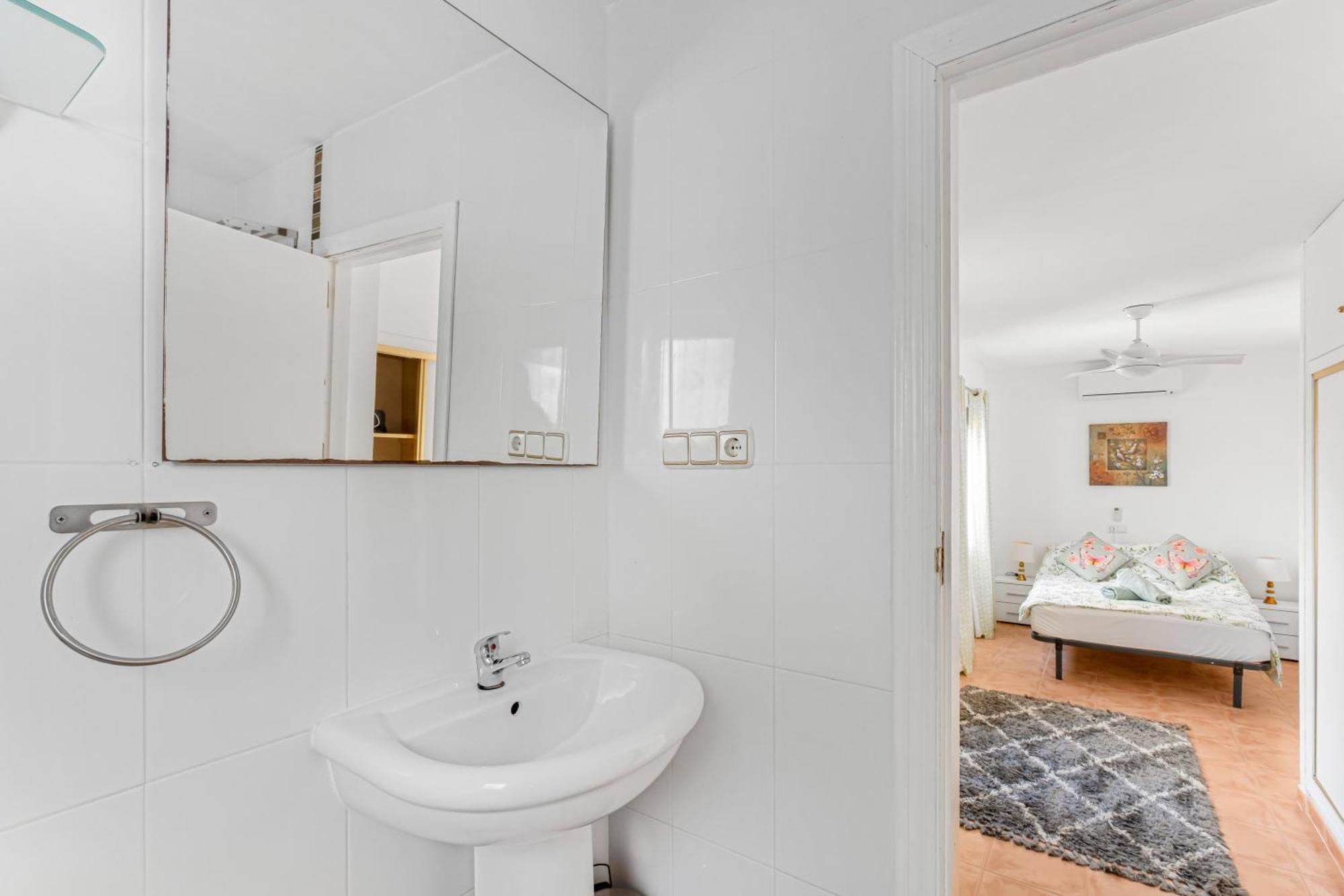 2 Apts In Sun And Happiness Villa