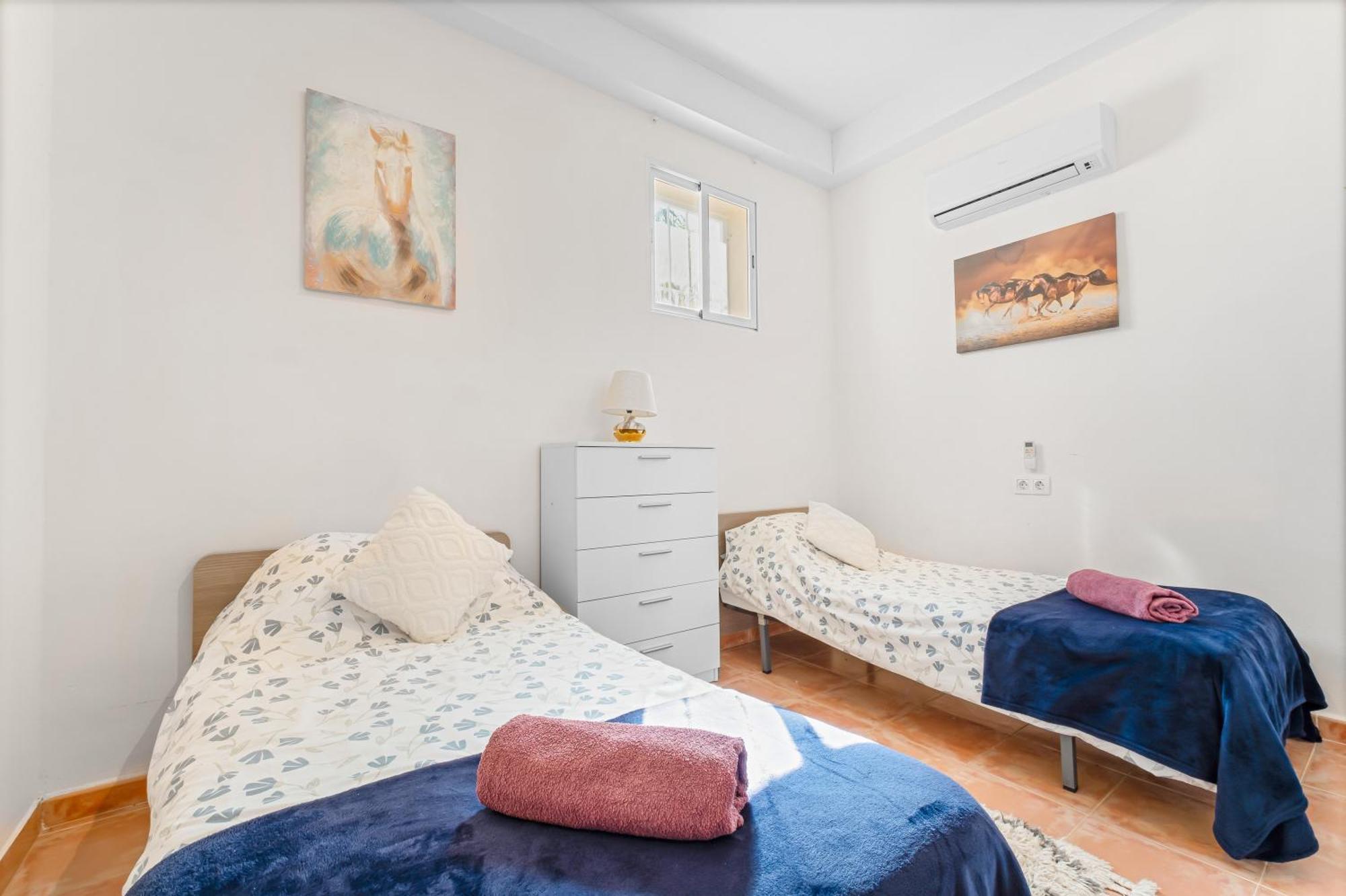 2 Apts In Sun And Happiness Villa