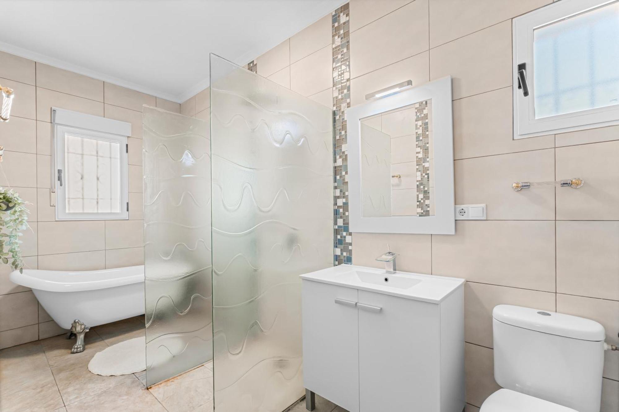 2 Apts In Sun And Happiness Villa
