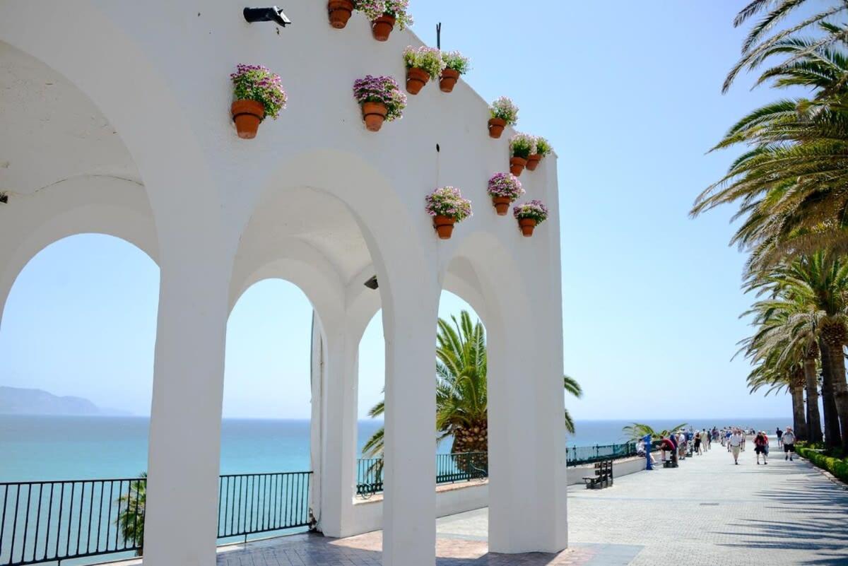 Jardines De Burriana 33 * Nerja