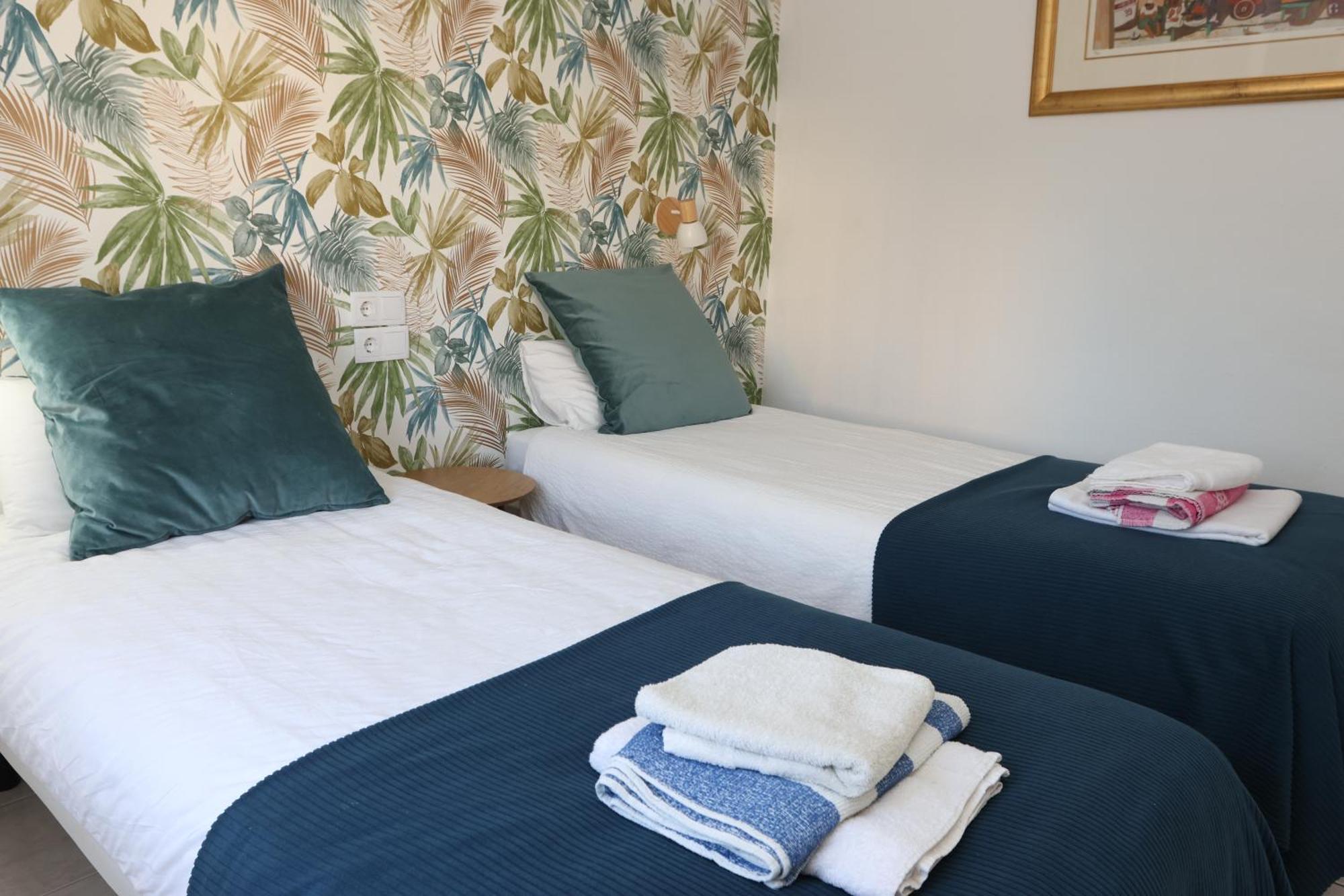 Fuengirola, Torreblanca Sea Views Apartment