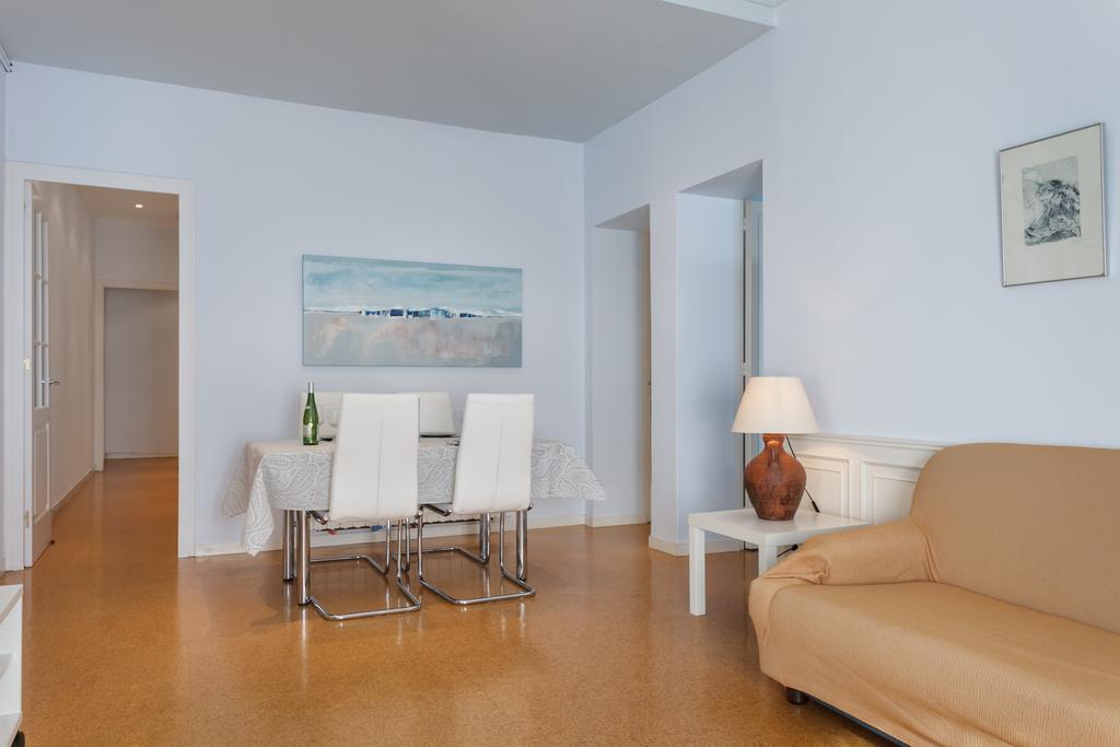 Arenyslux Apartamento *