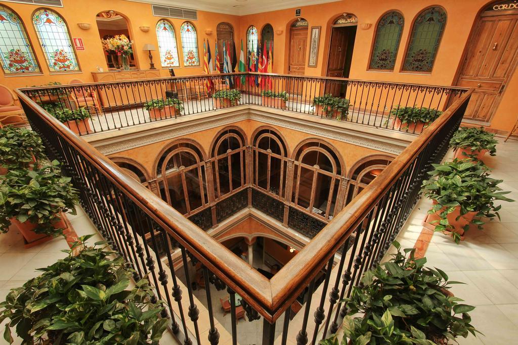 Alabardero Hotel 4*