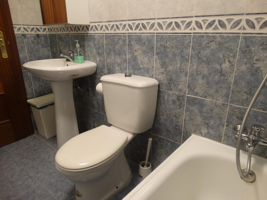 - Refino, 36 Apartment