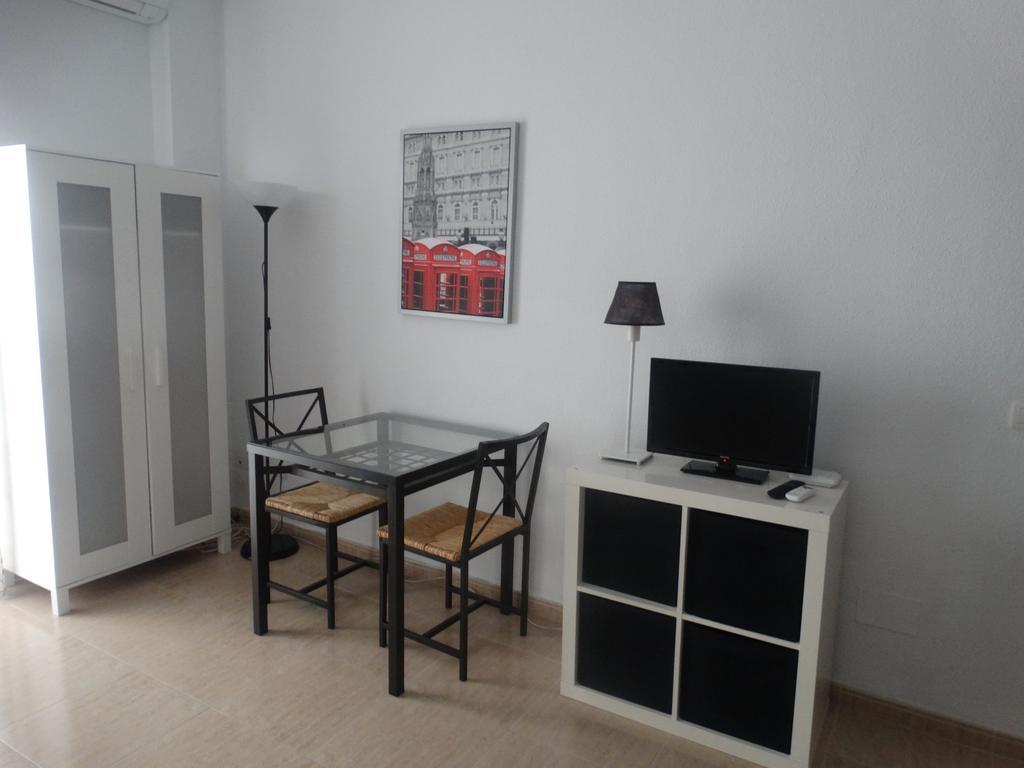 - Refino, 36 * Malaga