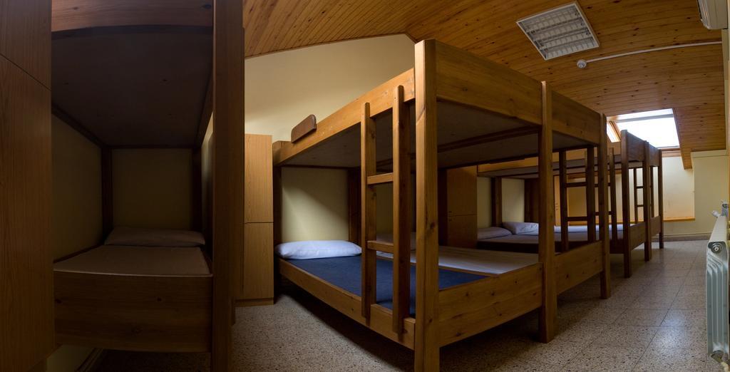 Escola De Piragüisme De Hostal Sort