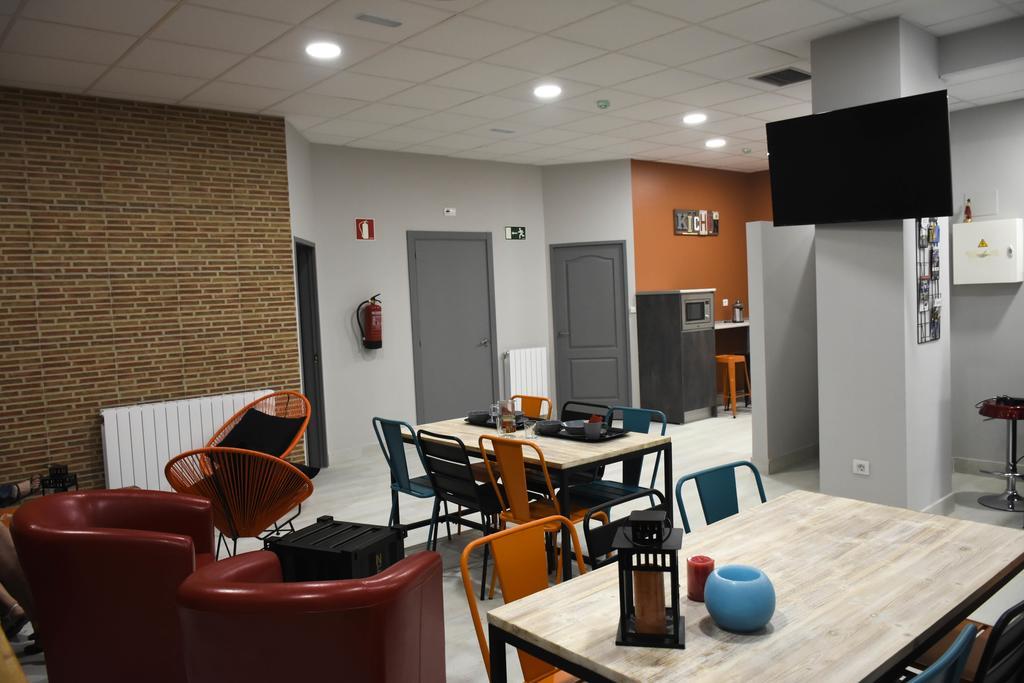 Hostel Bide-ona