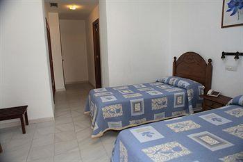El Coloso Hotel 2*