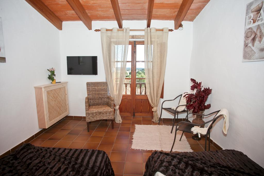 Bed and breakfast Es Carbo 4*