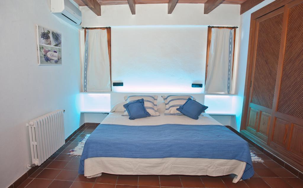 Es Carbo Bed and breakfast 4*