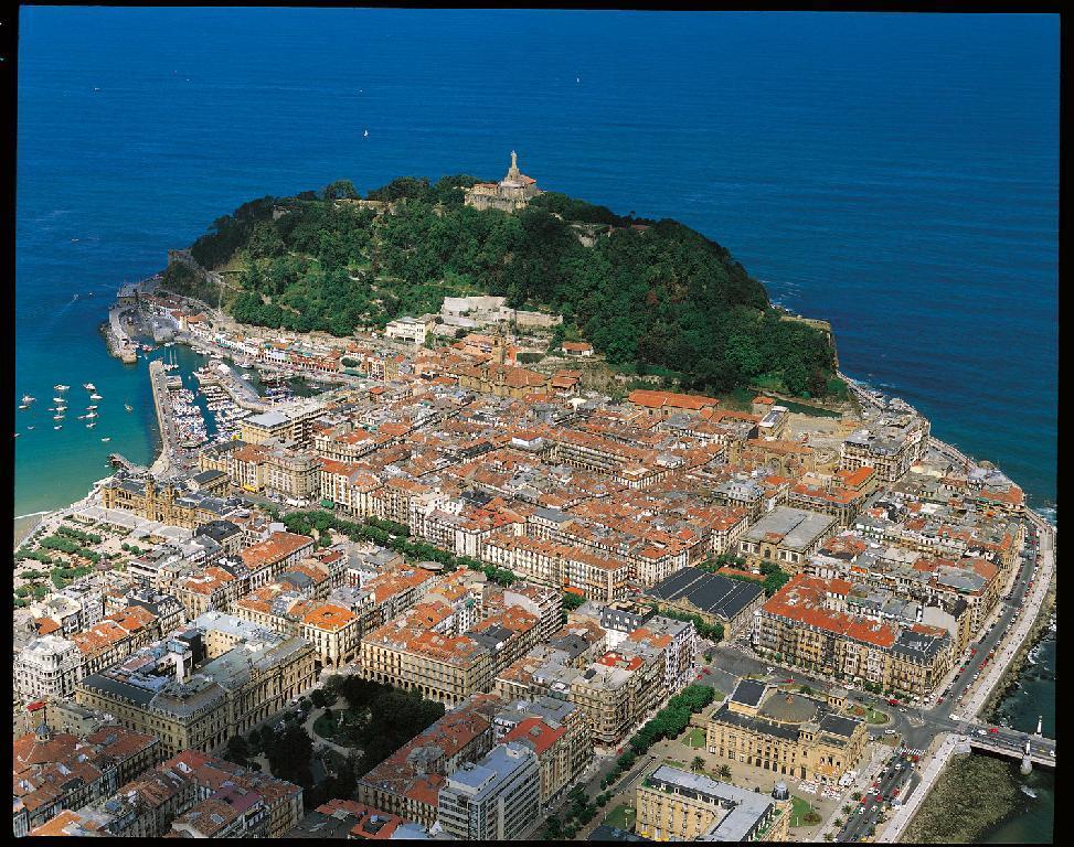 Concha Centro * San Sebastian
