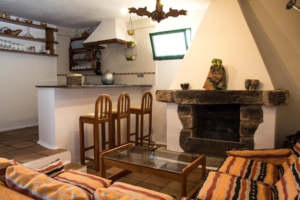 Casa Tinasoria Holiday home *