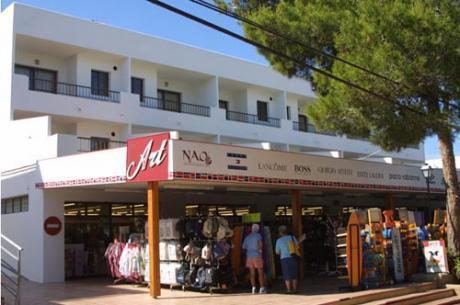 Typic Art Es Canar (Ibiza)