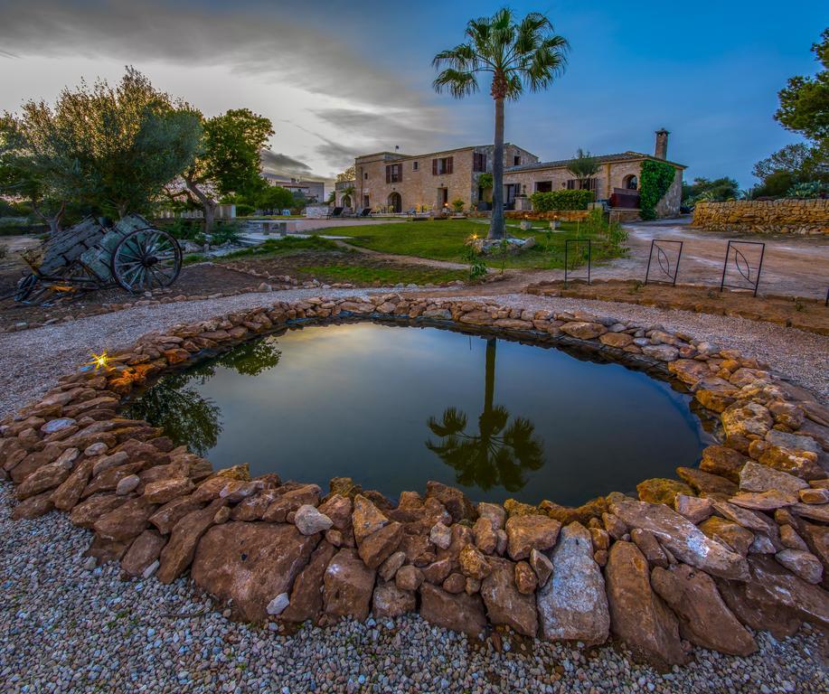 Es Carbo Bed and breakfast 4*