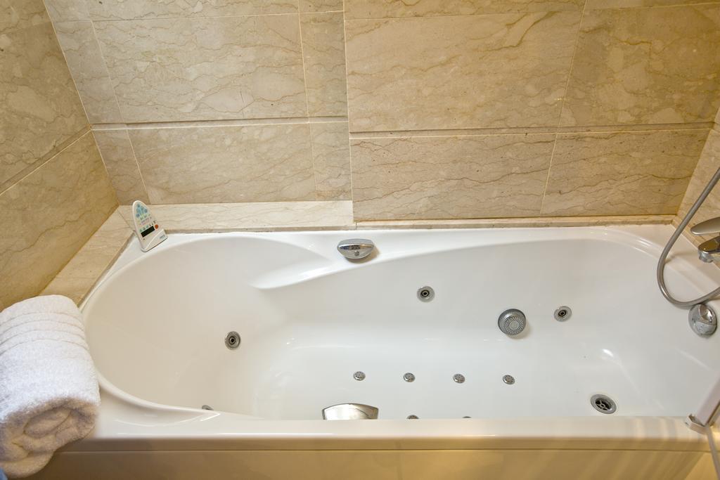 Hotel La Font Del Roc 3*