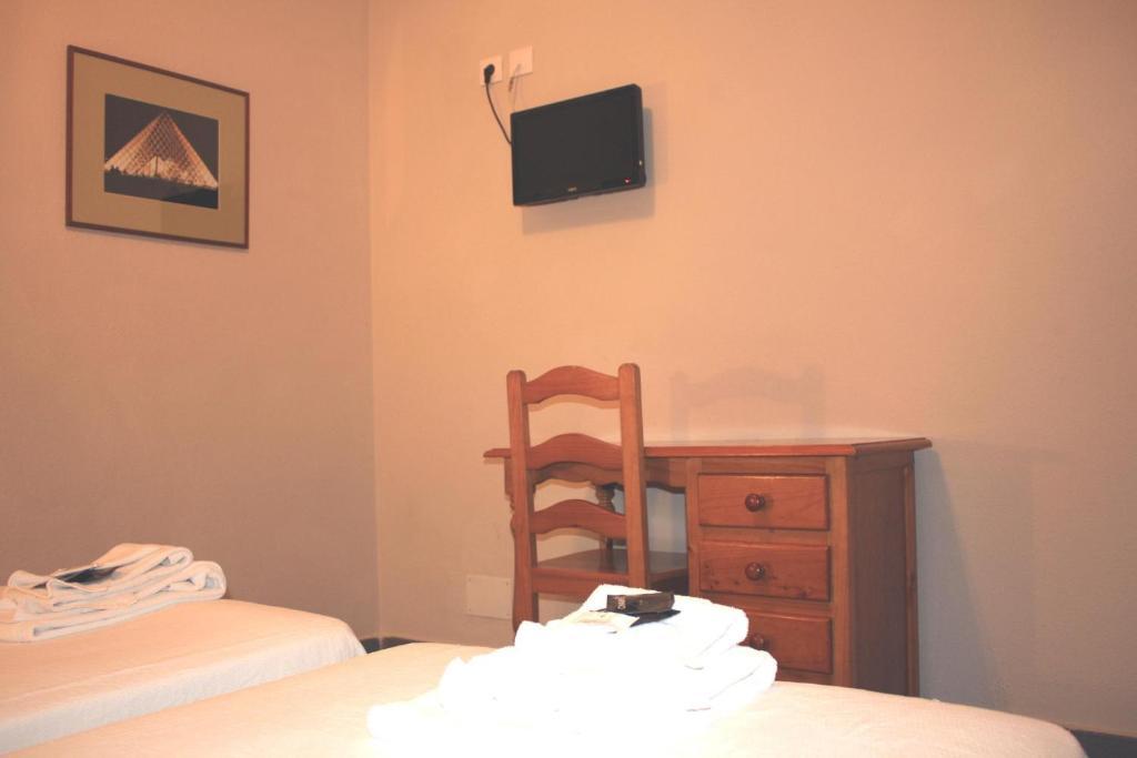 Carlos I Guest house *