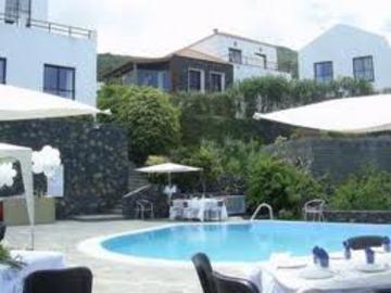 El Hotel 2*